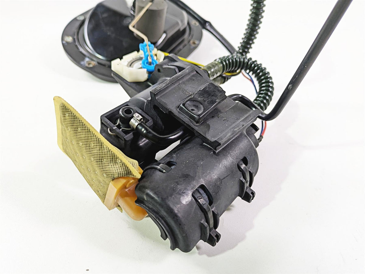 2016 Indian Chief Classic Fuel Gas Petrol Pump & Level Sender - Read 2522160 {{ shop.shopifyCountryName }} - Mototech271