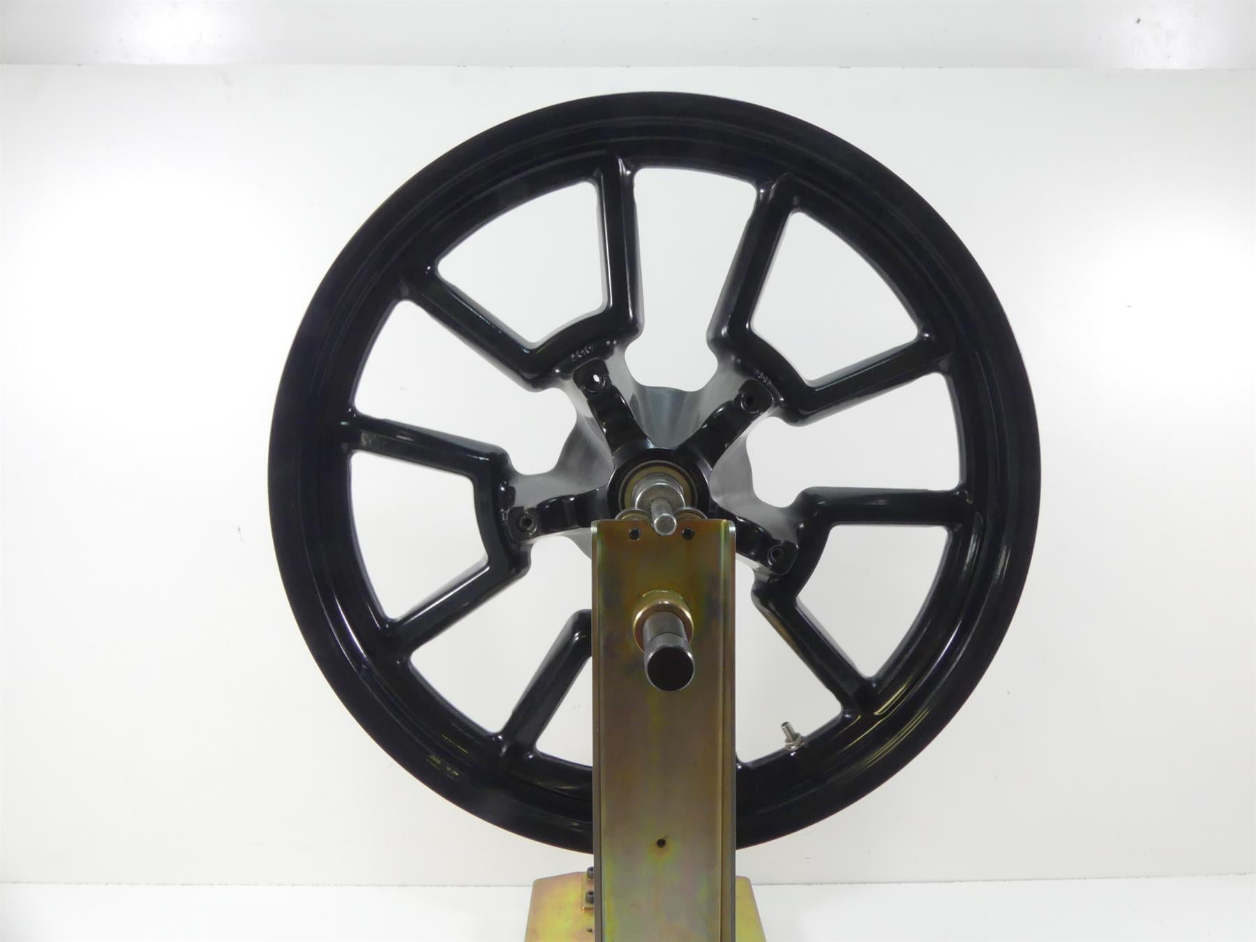 2016 Harley FXDLS Dyna Low Rider Front Wheel Rim 19x.25 -Read 43300449