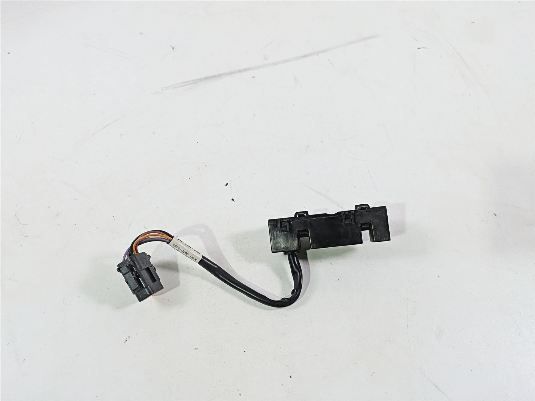 2007 Harley Touring FLHRSE CVO Road King Indicator Instrument Lights 68113-99B {{ shop.shopifyCountryName }} - Mototech271