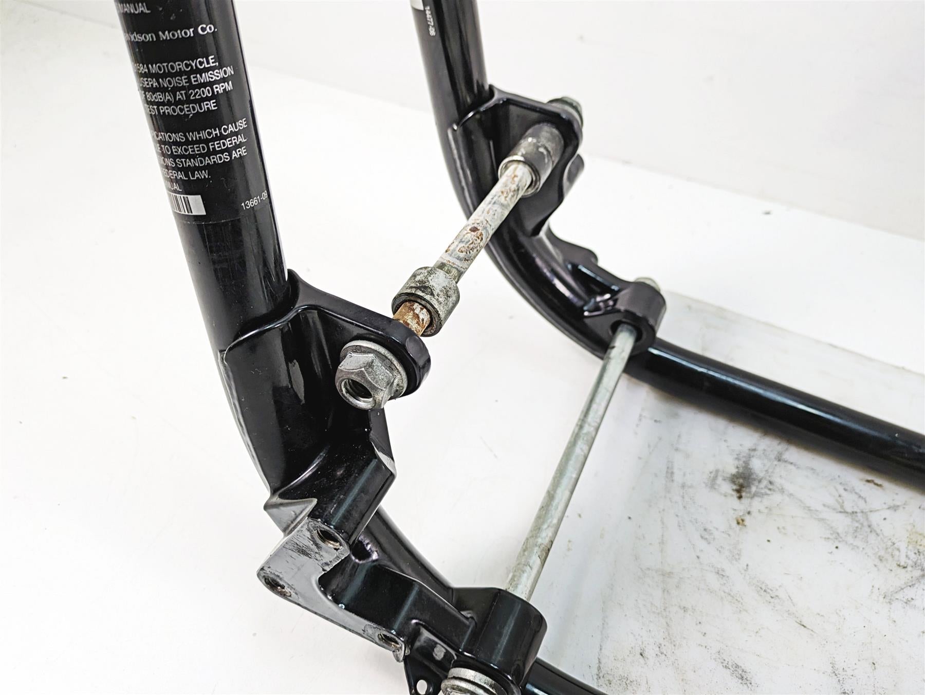 2009 Harley Softail FLSTSB Cross Bones Main Straight Frame Chassis With Clean Kentucky Title - 47173-11BHP {{ shop.shopifyCountryName }} - Mototech271