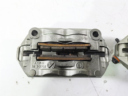 2019 Triumph Speed Triple RS 1050 Brembo M4 Front Brake Calipers 100mm T2023530 {{ shop.shopifyCountryName }} - Mototech271