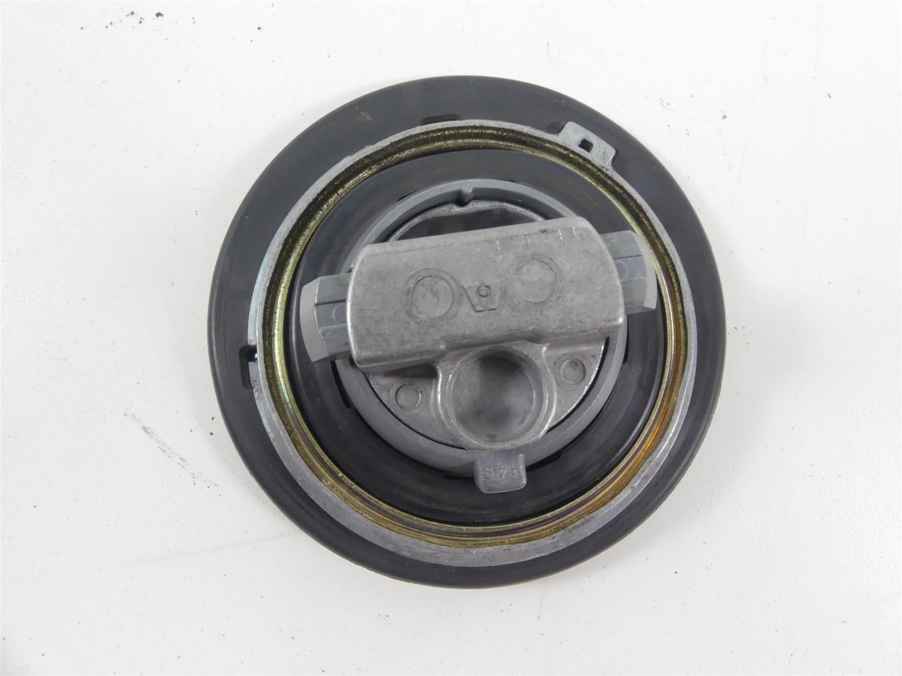 2002 Honda VTX1800 C Ignition Switch Gas Cap Key Lock Set 35100-MCH-000 {{ shop.shopifyCountryName }} - Mototech271