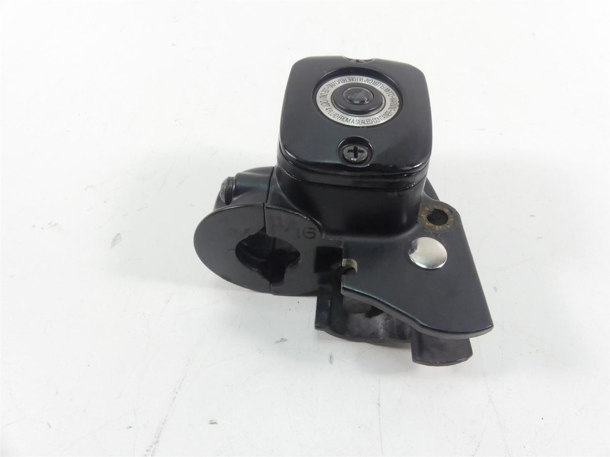 2014 Harley FXDF Dyna Fat Bob Front Brake Master Cylinder 11/16" 45170-08F {{ shop.shopifyCountryName }} - Mototech271