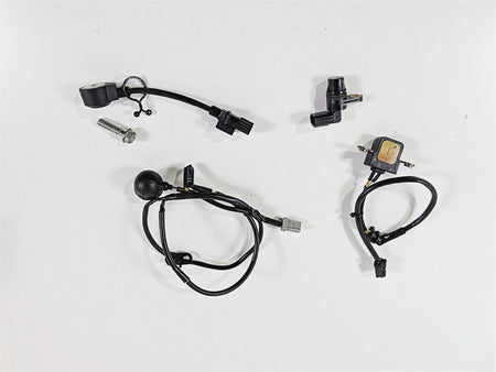 2017 Honda CBR600RR PC40 Knock Timing Crank Position Oil Pressure Sensor Set {{ shop.shopifyCountryName }} - Mototech271
