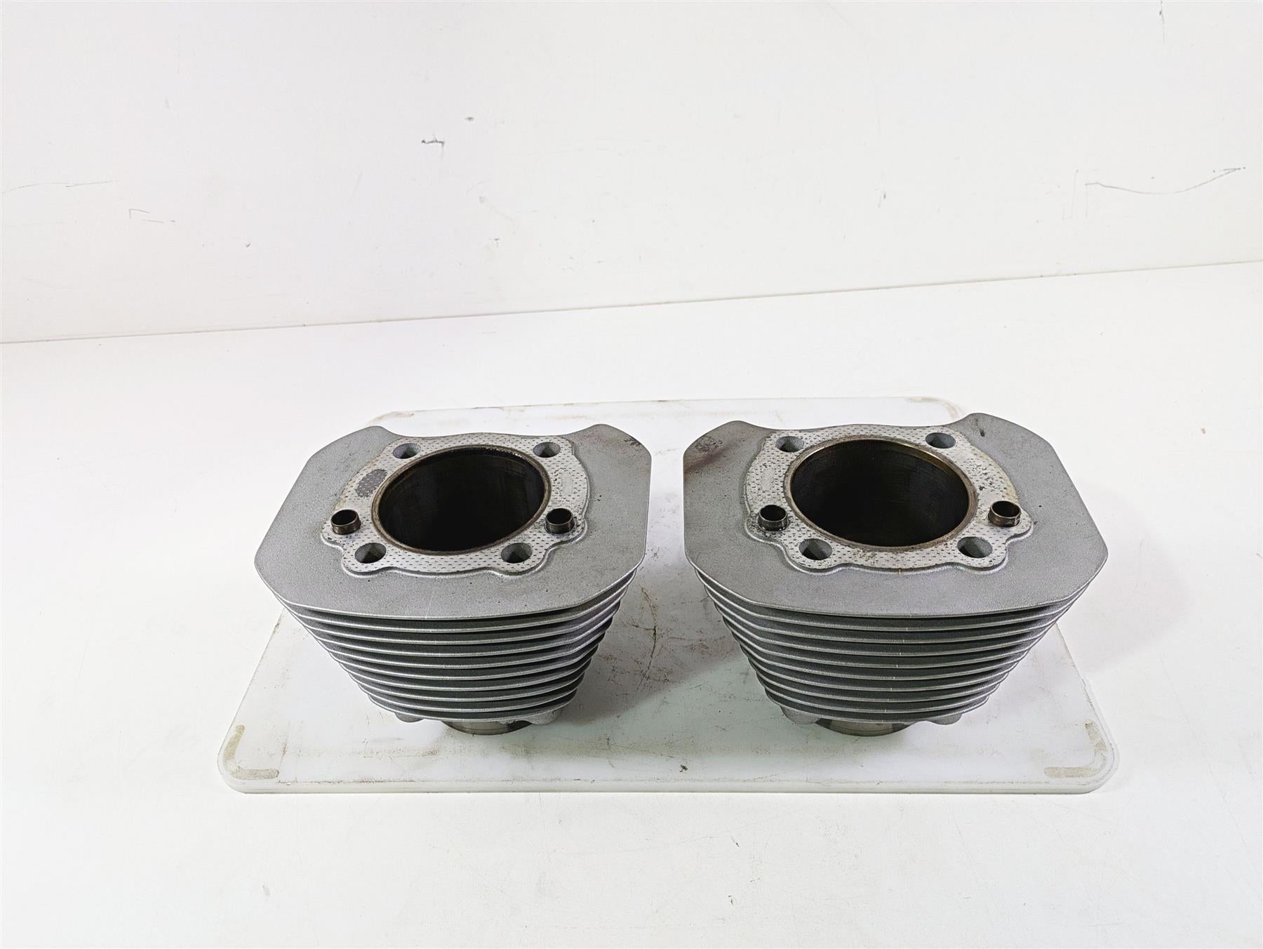2009 Harley XR1200 Sportster Jug Barrel Cylinder & Piston Set 16466-04A {{ shop.shopifyCountryName }} - Mototech271