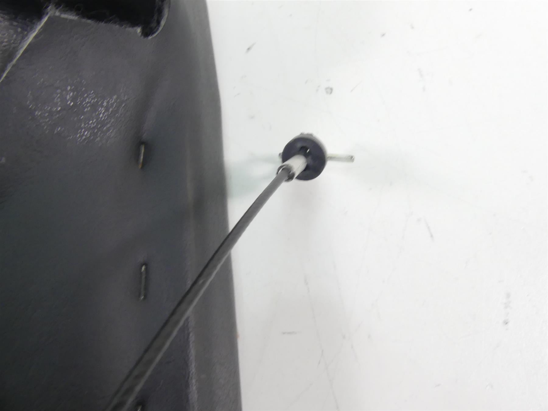 2011 Harley VRSCF Muscle Rod Nice Front Rider Driver Seat Saddle 52433-09 {{ shop.shopifyCountryName }} - Mototech271