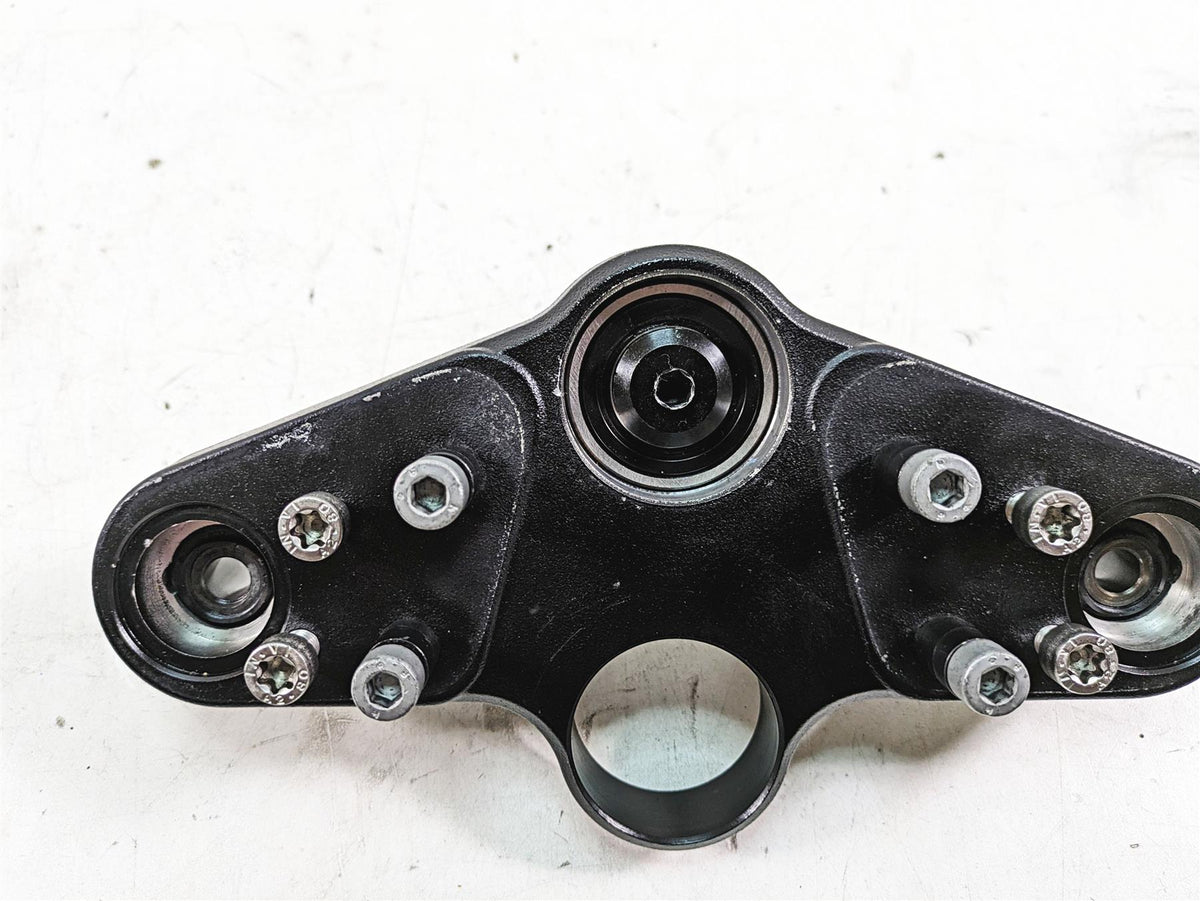2007 BMW R1200RT K26 Upper Triple Tree Steering Clamp 31428528444 7676607 {{ shop.shopifyCountryName }} - Mototech271