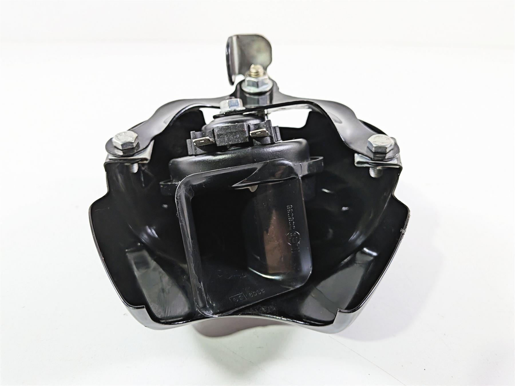 2011 Harley VRSCDX Night Rod Horn & Black Cover 69537-07 {{ shop.shopifyCountryName }} - Mototech271