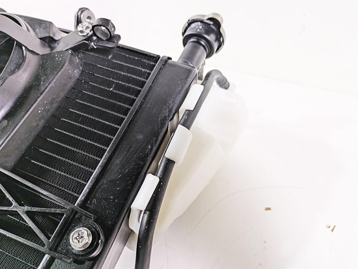 2020 Triumph Daytona 765 Moto2 Radiator Fan Reservoir Set T2100445 {{ shop.shopifyCountryName }} - Mototech271