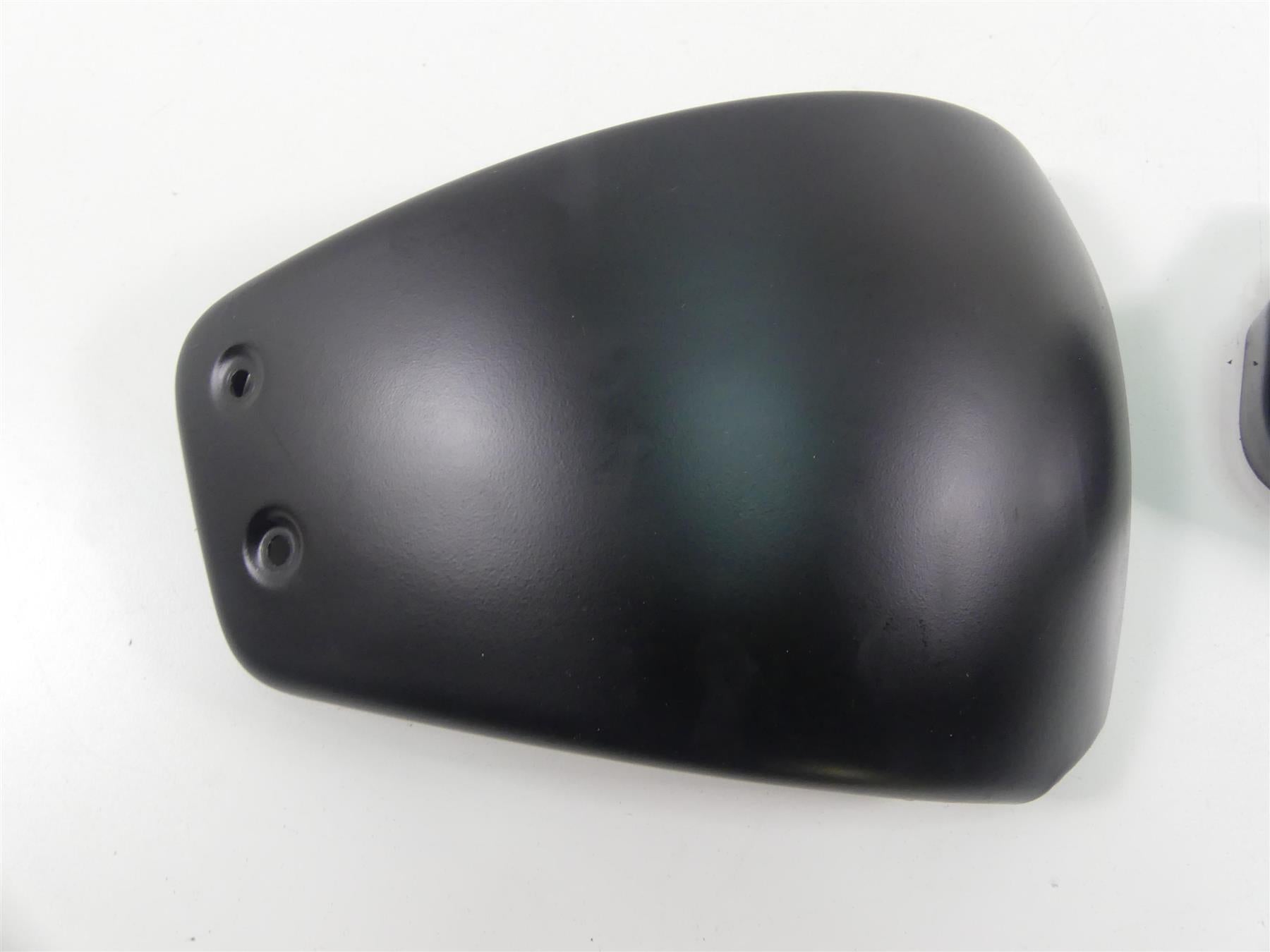 2022 Harley Softail FXBBS Street Bob Side Cover Fairing Cowl Set 61300763 {{ shop.shopifyCountryName }} - Mototech271