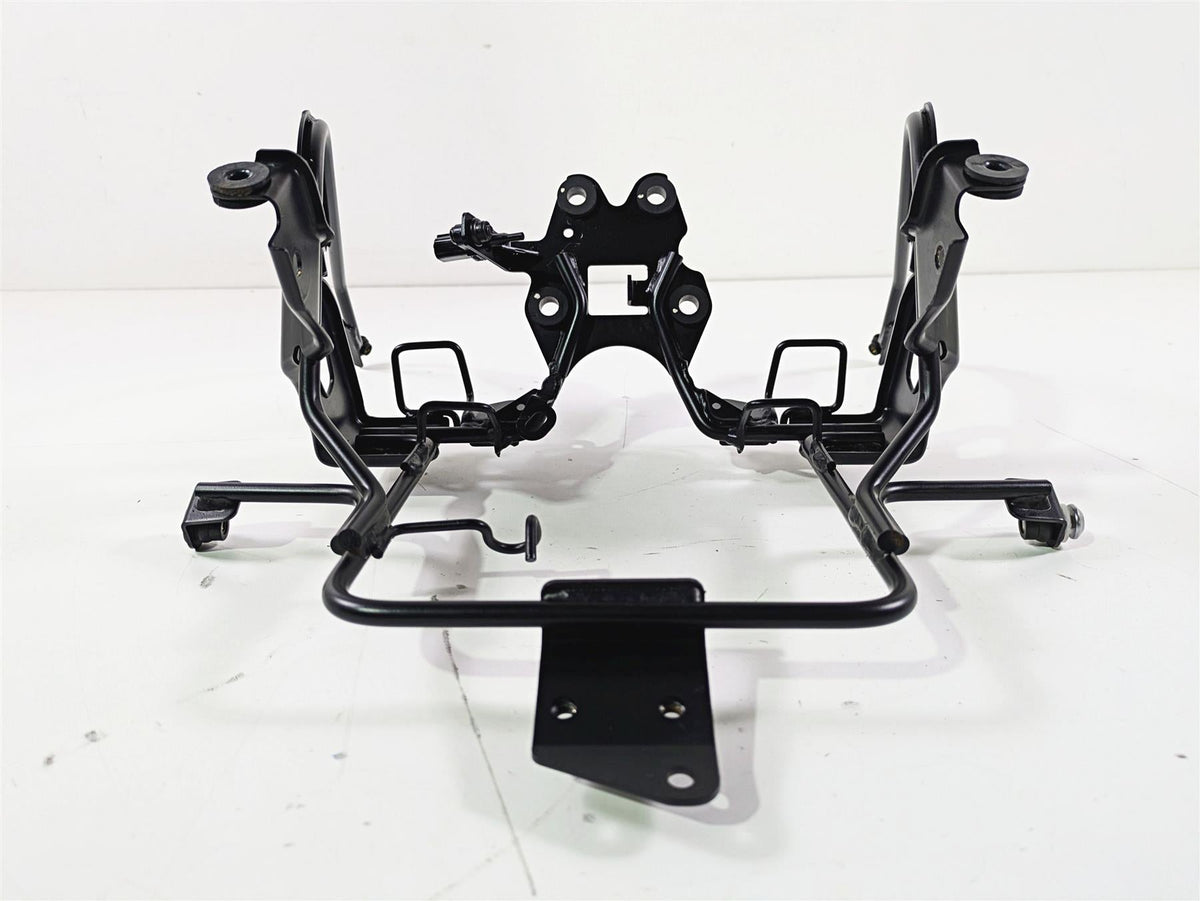 2022 Kawasaki ZR900RS Cafe Headlight Gauges Stay Bracket Mount 39137-0686 {{ shop.shopifyCountryName }} - Mototech271