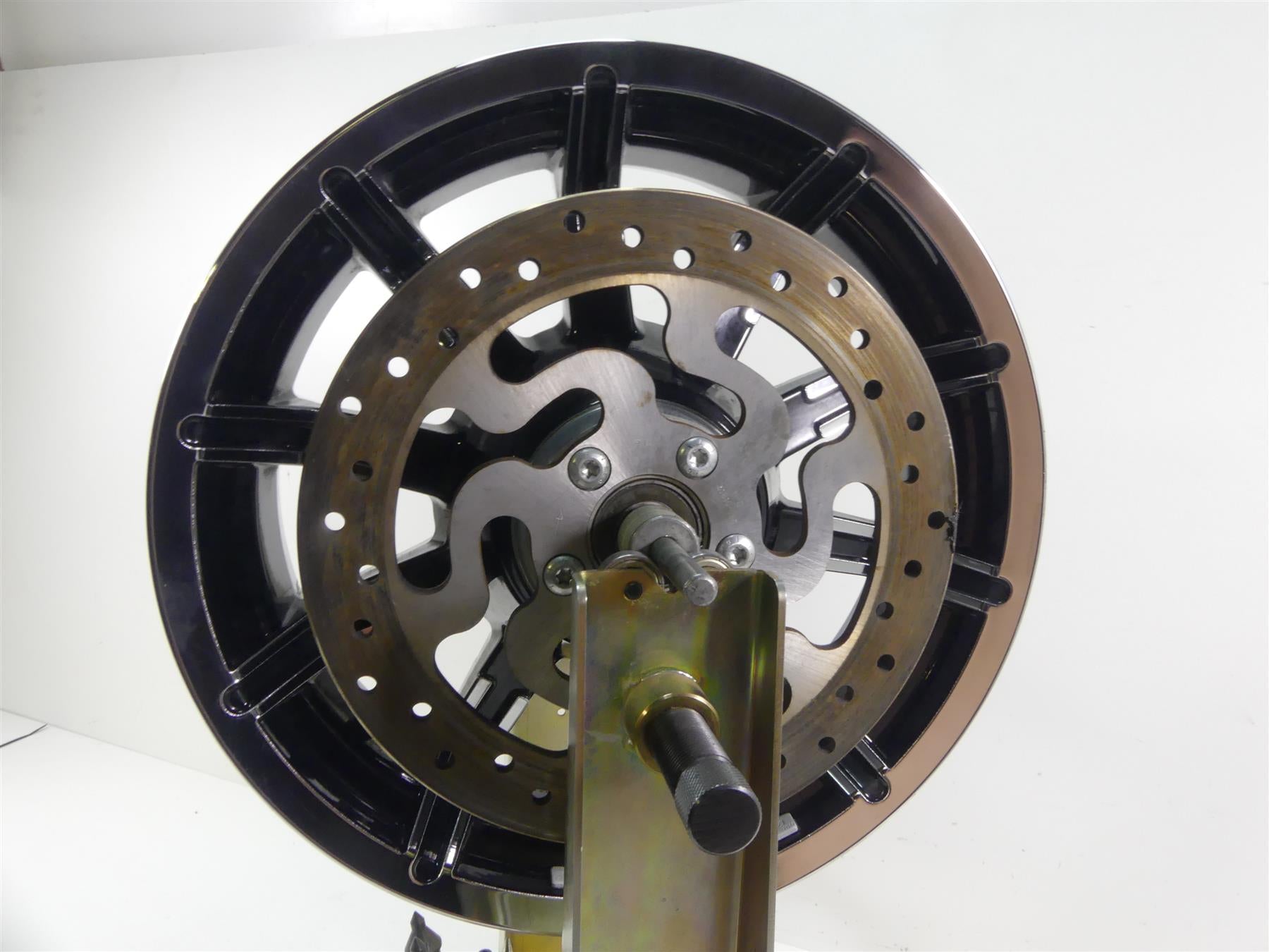 2017 Harley Touring FLHTKL Electra Glide Rear Wheel Rim Impeller 16x5 40900391 {{ shop.shopifyCountryName }} - Mototech271
