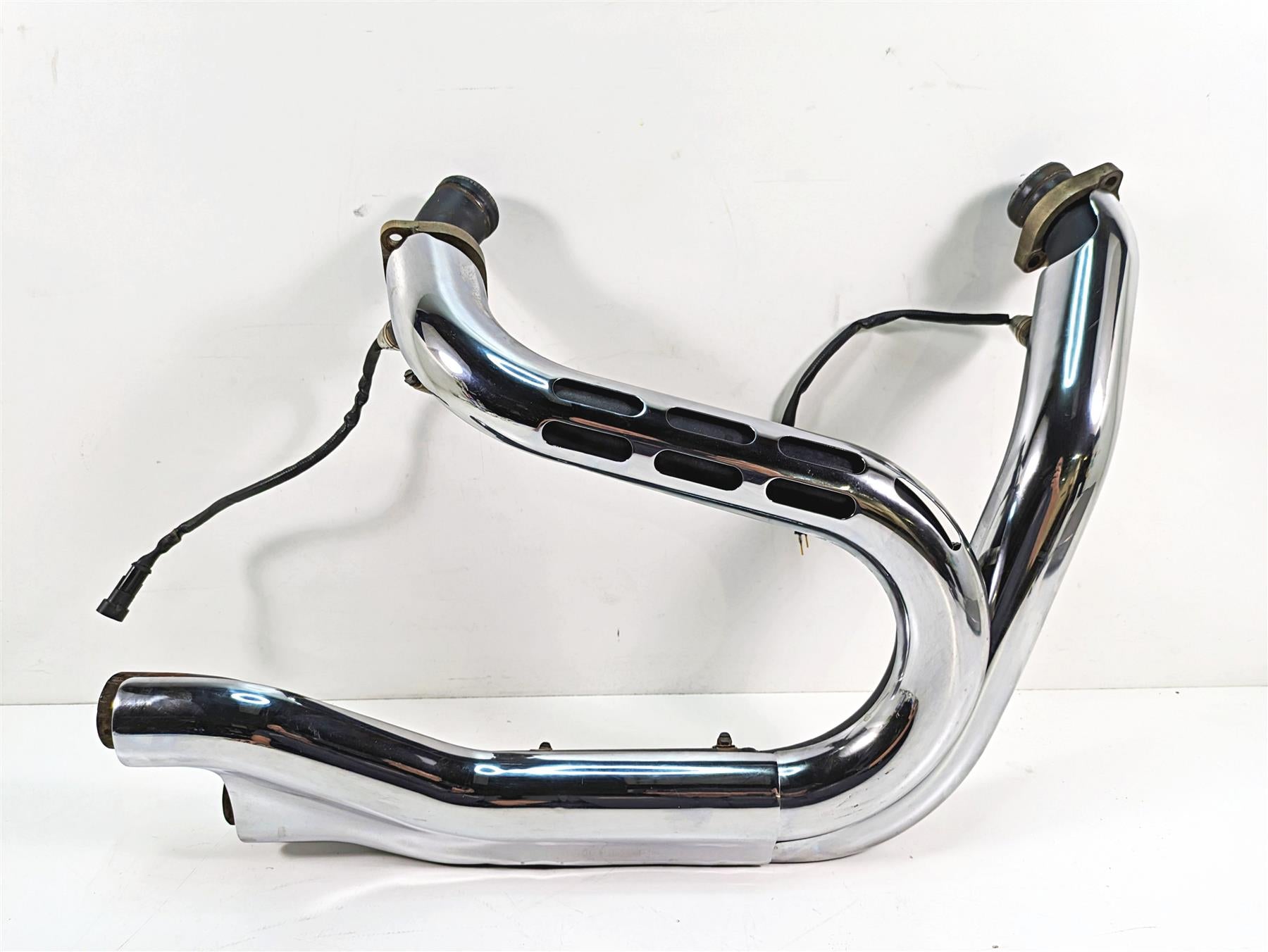 2009 Harley Dyna FXDFSE CVO Fat Bob Exhaust Header Manifold Set - Read 66884-09A