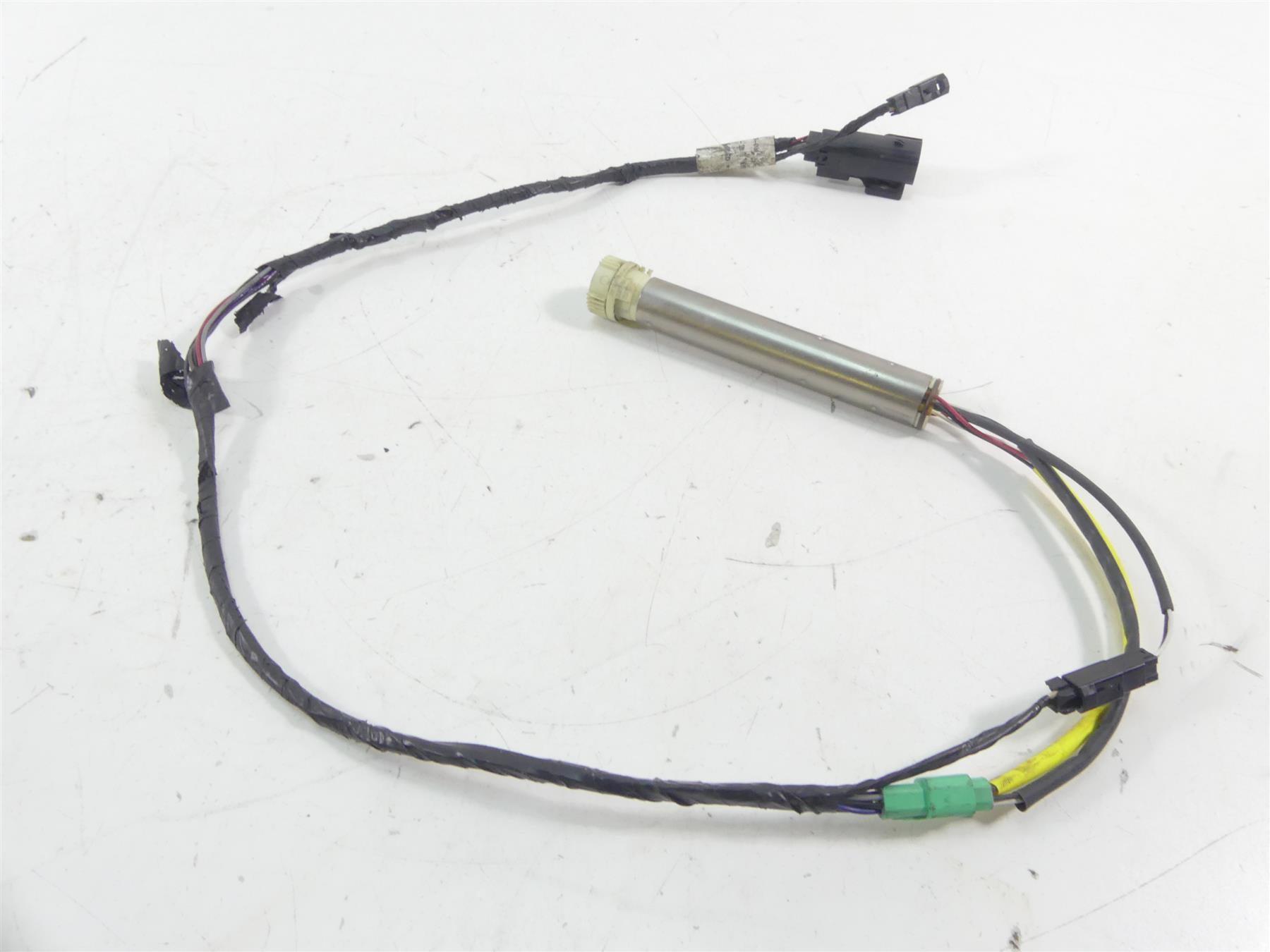 2011 Harley Touring FLTRX Road Glide Ride Fly By Wire Throttle Sensor 32305-08B {{ shop.shopifyCountryName }} - Mototech271