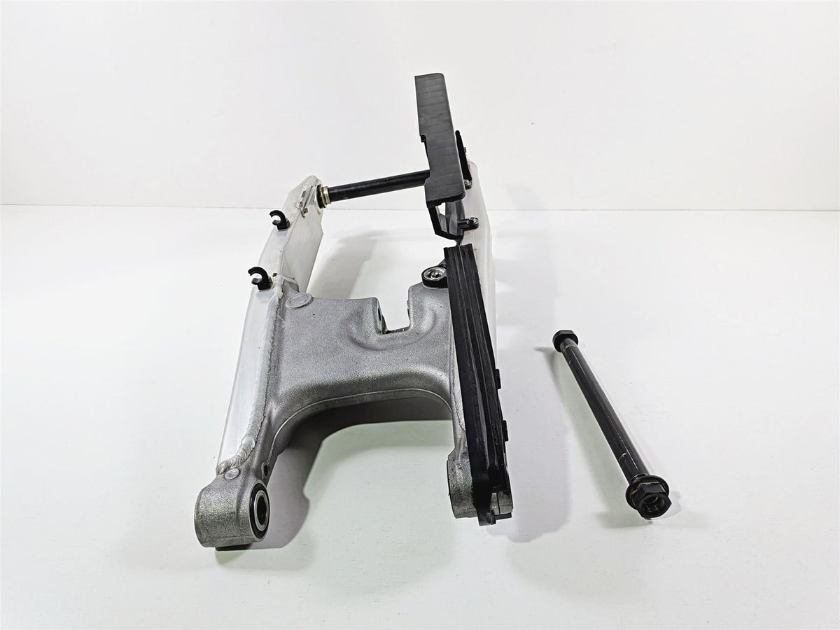 2005 KTM 950 LC8 Adventure Rear Swingarm Fork & Axle Set 60004030044 {{ shop.shopifyCountryName }} - Mototech271