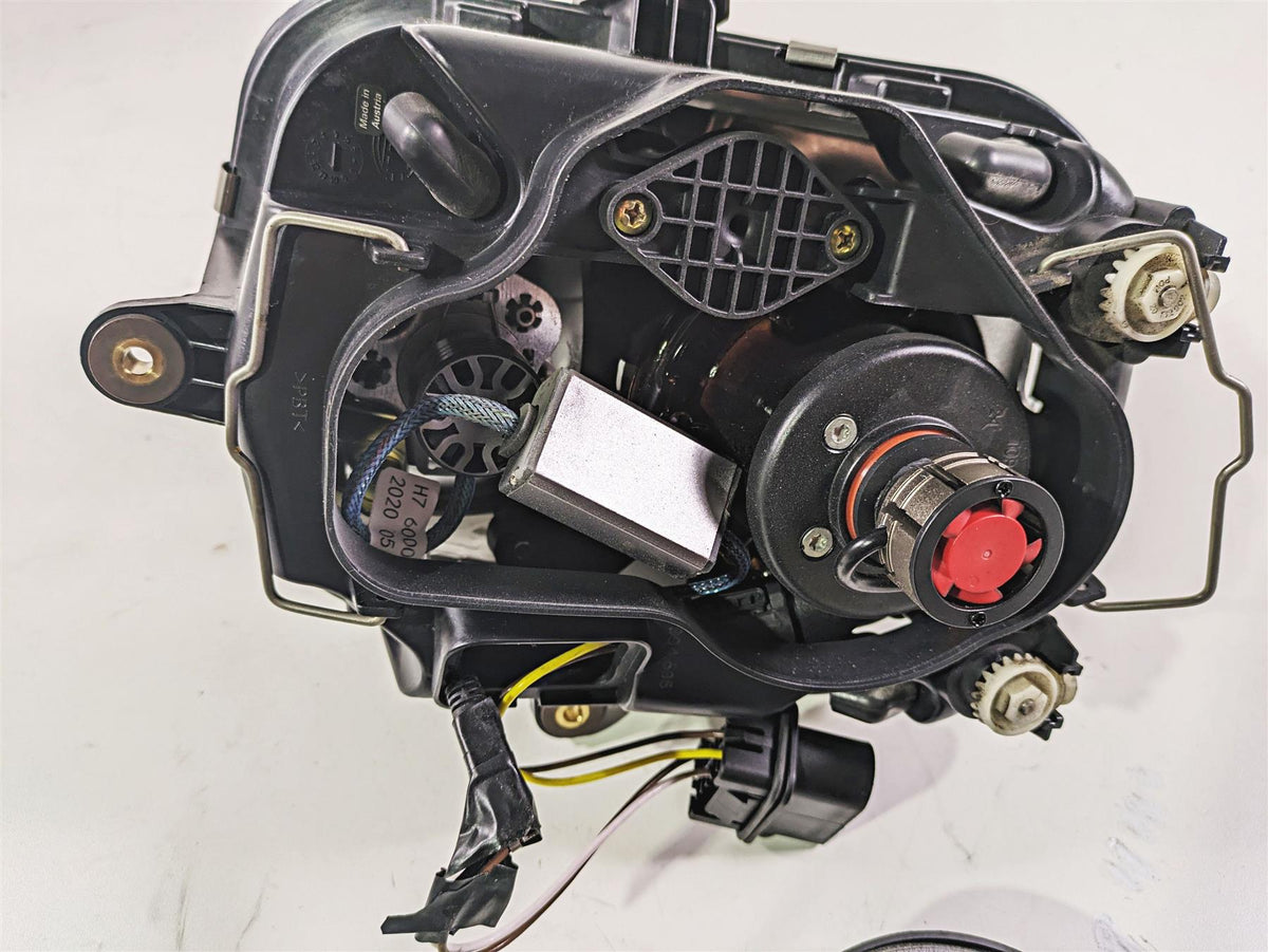 2009 Ducati Multistrada 1100 S Headlight Head Light Lamp - Read 52010031A {{ shop.shopifyCountryName }} - Mototech271