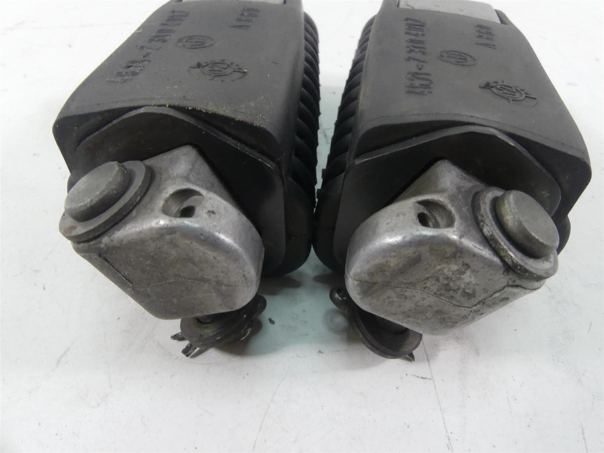 2003 BMW R1150 GS R21 Passenger Footpeg Foot Peg Set 46712314761 46712314762 {{ shop.shopifyCountryName }} - Mototech271