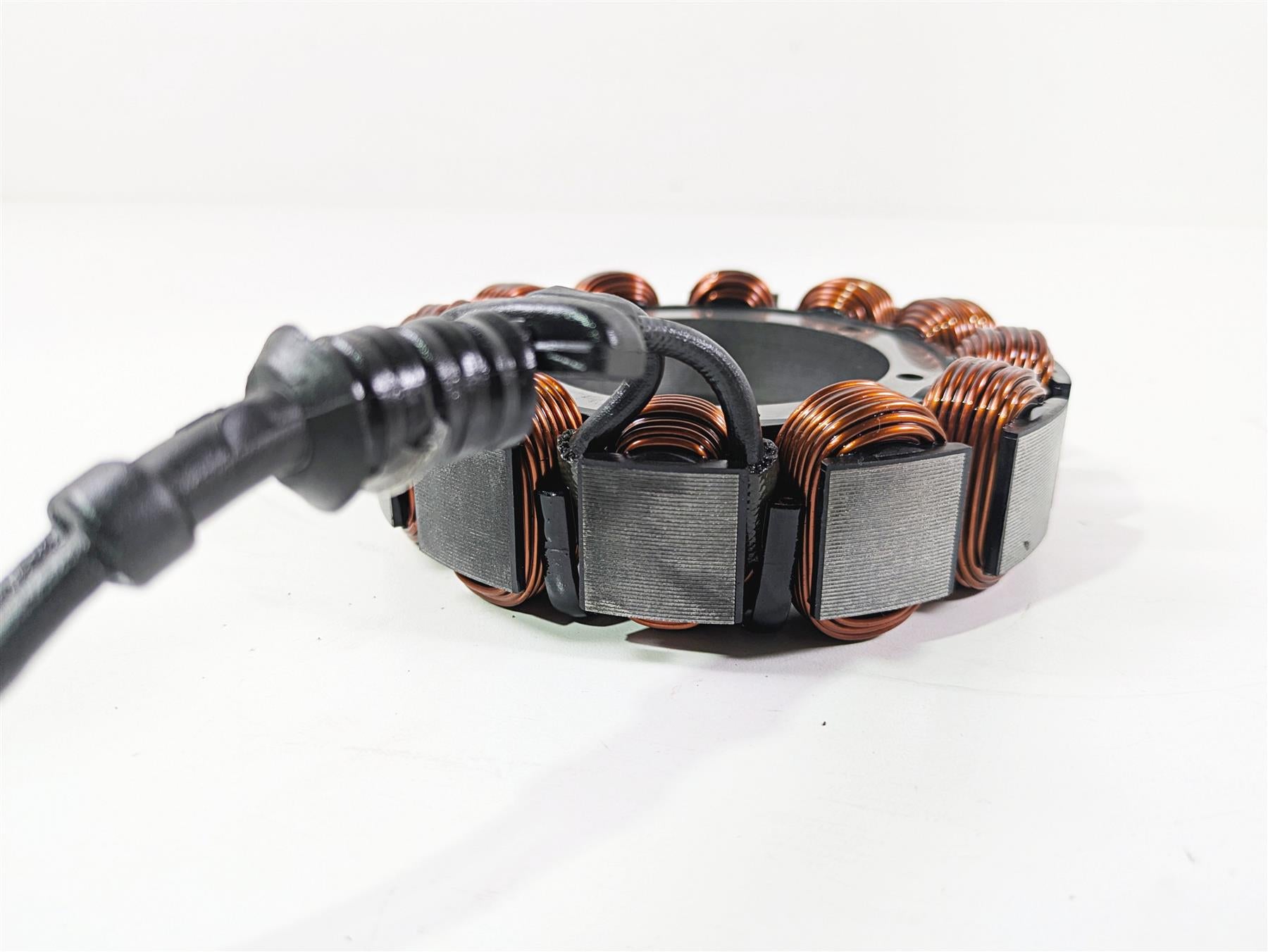 1999 Harley Touring FLHTCUI E-Glide Alternator Generator Stator READ 29987-99B {{ shop.shopifyCountryName }} - Mototech271