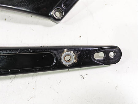 2021 Harley Softail FLSL Slim Rear Fender Braces Struts 59500422 59500423 {{ shop.shopifyCountryName }} - Mototech271