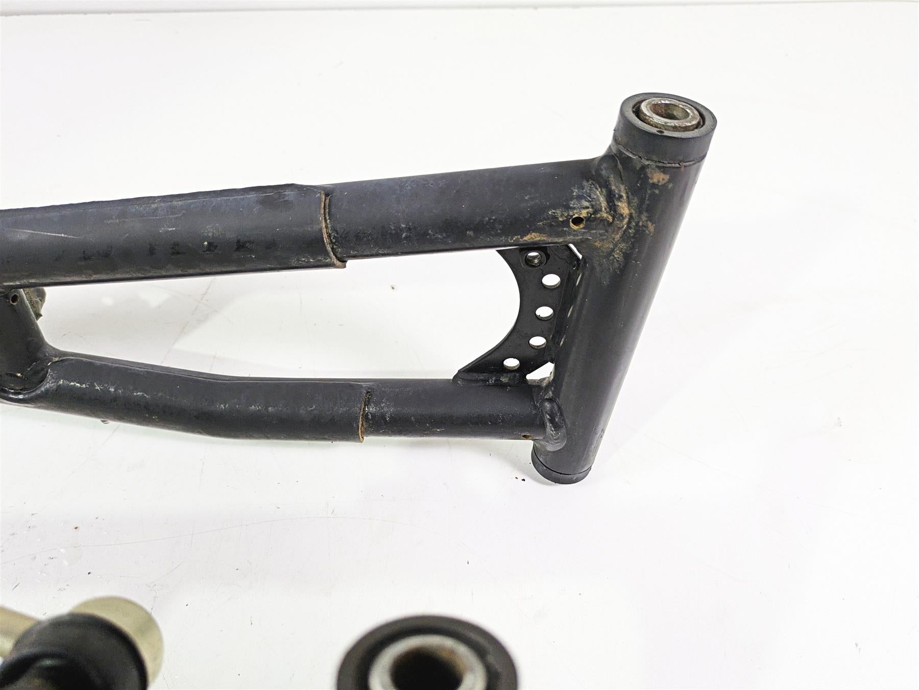 2022 CFMoto Zforce 950 Sport Front Right Control Arm Knee Assembly 5BYA-050801 {{ shop.shopifyCountryName }} - Mototech271