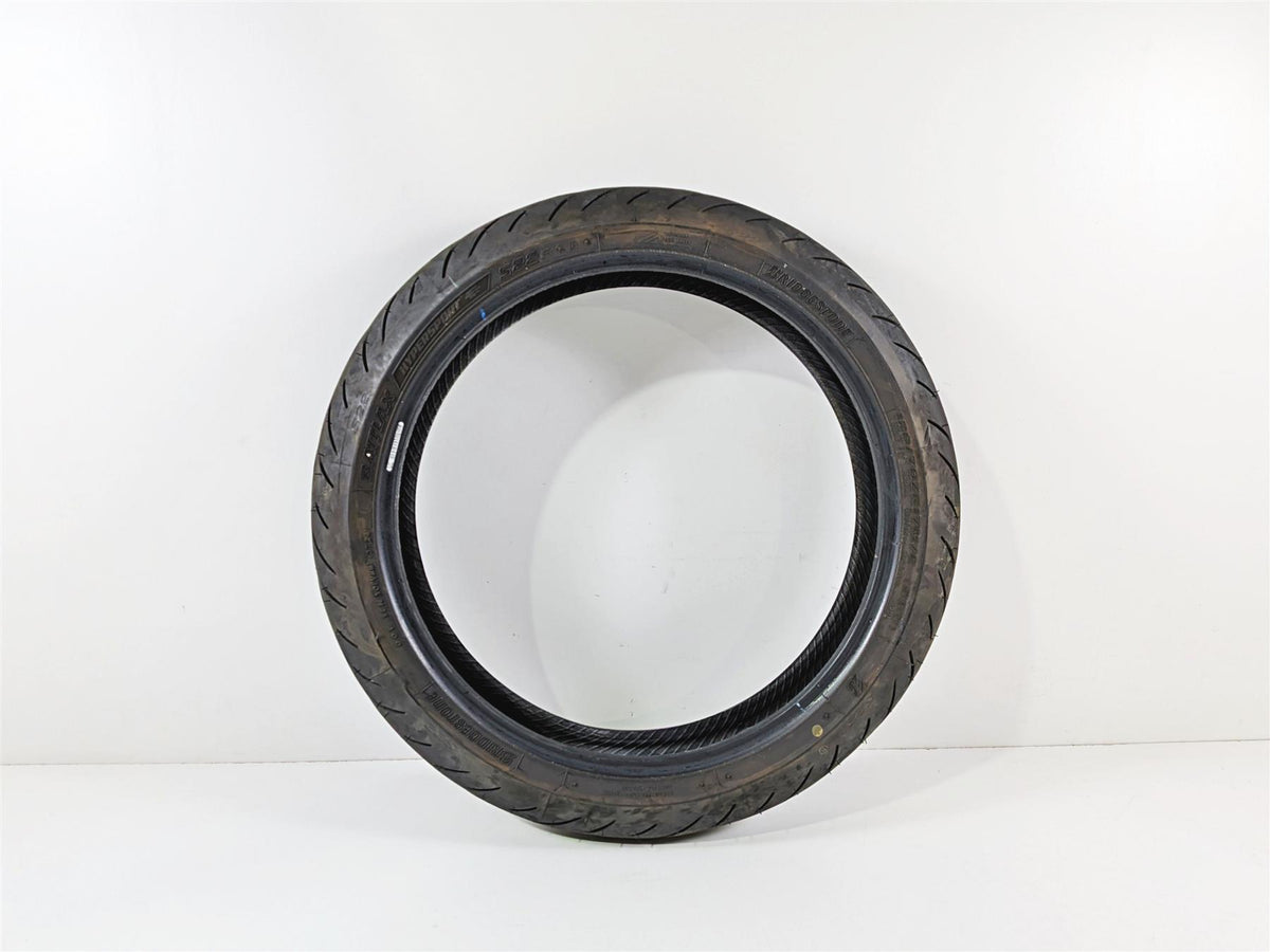 Used Front Motorcycle Tire Bridgestone Blattlax Hypersport S22 120/70R17 12727 {{ shop.shopifyCountryName }} - Mototech271