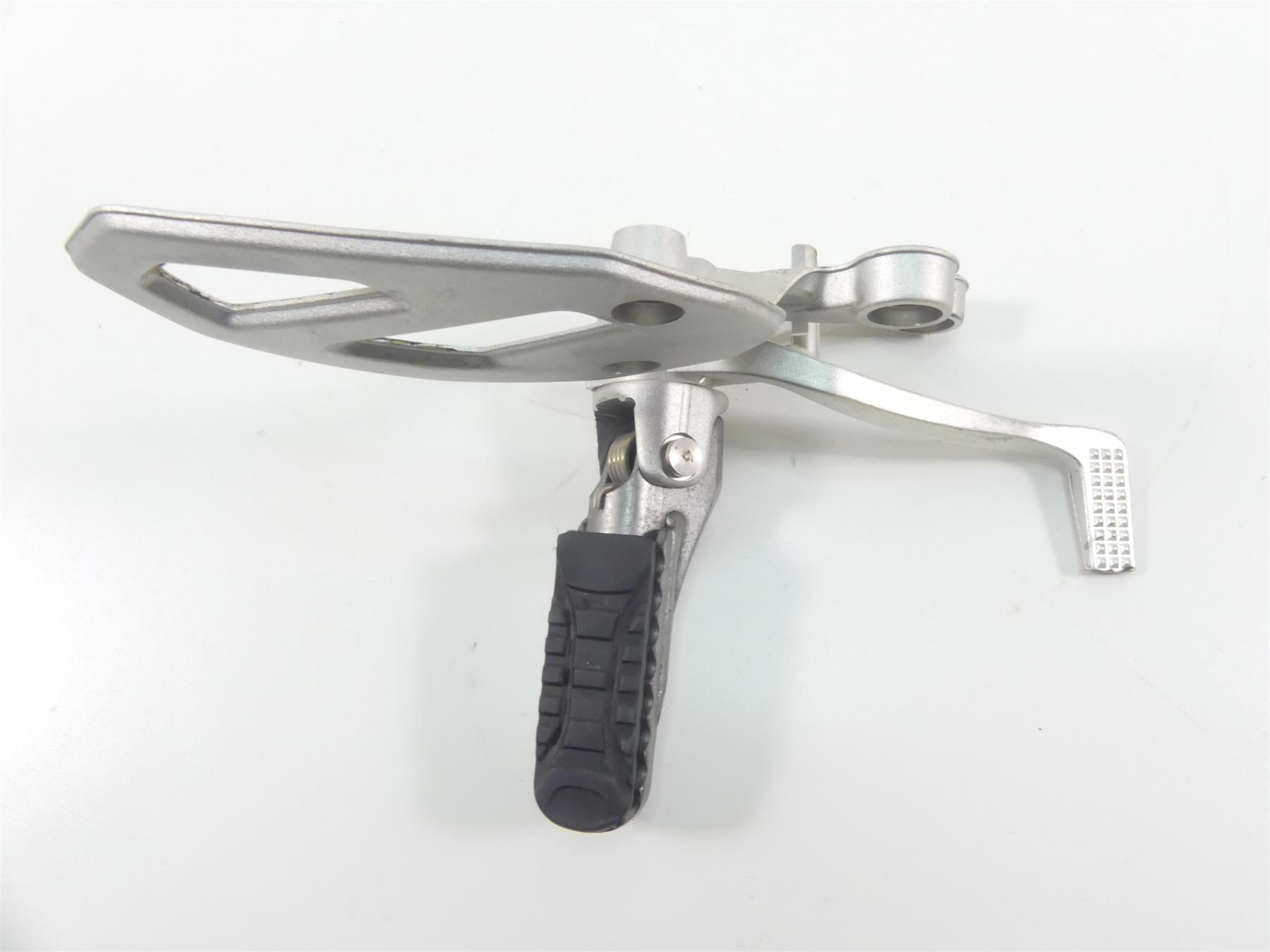 2016 BMW S1000XR K49 Right Rider Footpeg & Brake Pedal 46718553836 46718553839 {{ shop.shopifyCountryName }} - Mototech271
