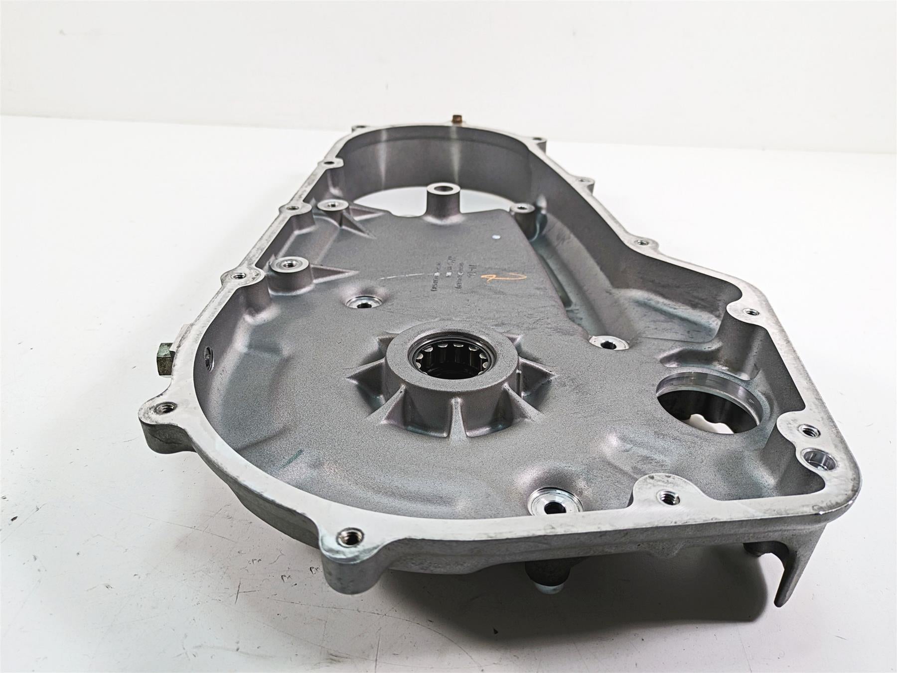 2009 Harley Dyna FXDFSE CVO Fat Bob Inner Primary Drive Clutch Cover 60681-06B {{ shop.shopifyCountryName }} - Mototech271