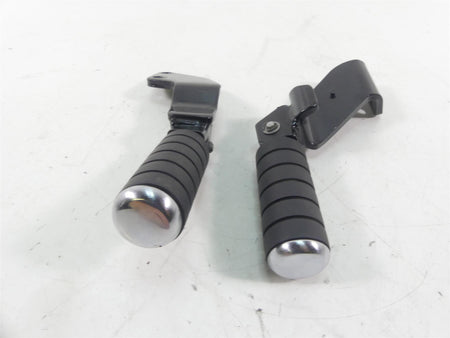 2005 Honda V-Twin VTX1800 S3 Rear Passenger Footpegs 50680-MCV-000 50685-MCV-000 {{ shop.shopifyCountryName }} - Mototech271