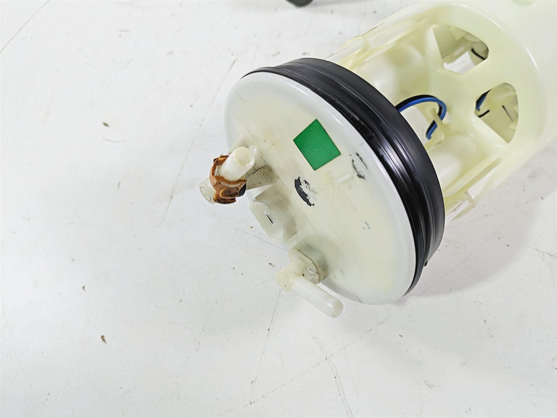 2004 Honda Aquatrax R-12X Fuel Gas Petrol Pump -Tested 17040-HW1-681 {{ shop.shopifyCountryName }} - Mototech271