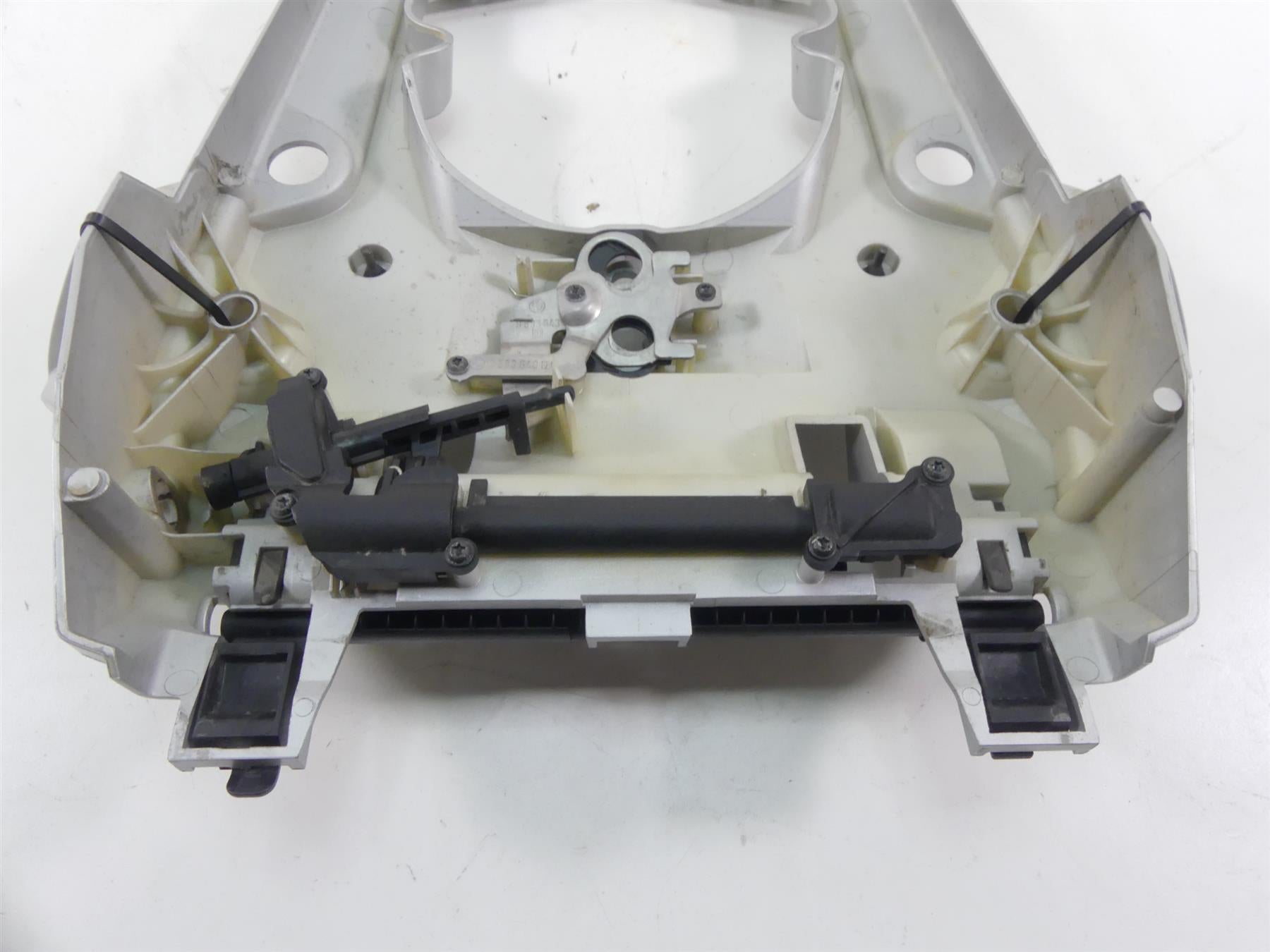 2014 BMW R1200GS K50 Rear Carrier Luggage Rack 46628532319 {{ shop.shopifyCountryName }} - Mototech271