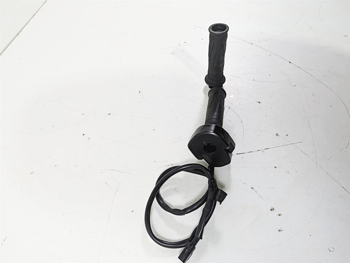 2019 Triumph Speed Triple RS 1050 Ride Fly By Wire Throttle Grip T2042226 {{ shop.shopifyCountryName }} - Mototech271
