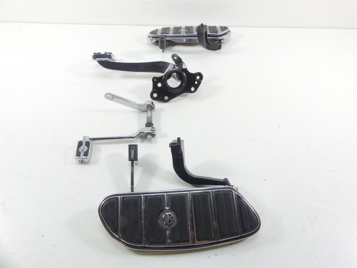 2010 Harley Touring FLHX Street Glide Willie G Skull Front Chrome Floor Boards {{ shop.shopifyCountryName }} - Mototech271