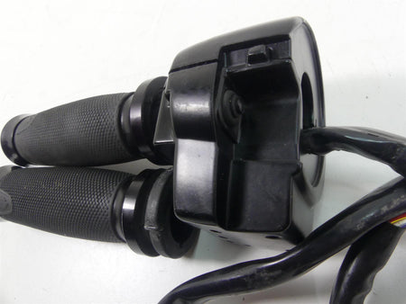 2013 Harley Touring FLTRX Road Glide Right Hand Cruise Control Switch 71684-06A {{ shop.shopifyCountryName }} - Mototech271