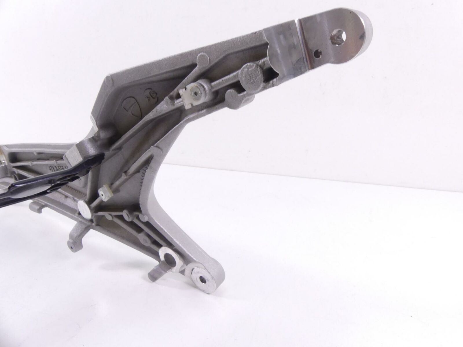 2013 Ducati Hyperstrada 821 Straight Rear Sub Frame Subframe 47110351B 47110361B {{ shop.shopifyCountryName }} - Mototech271