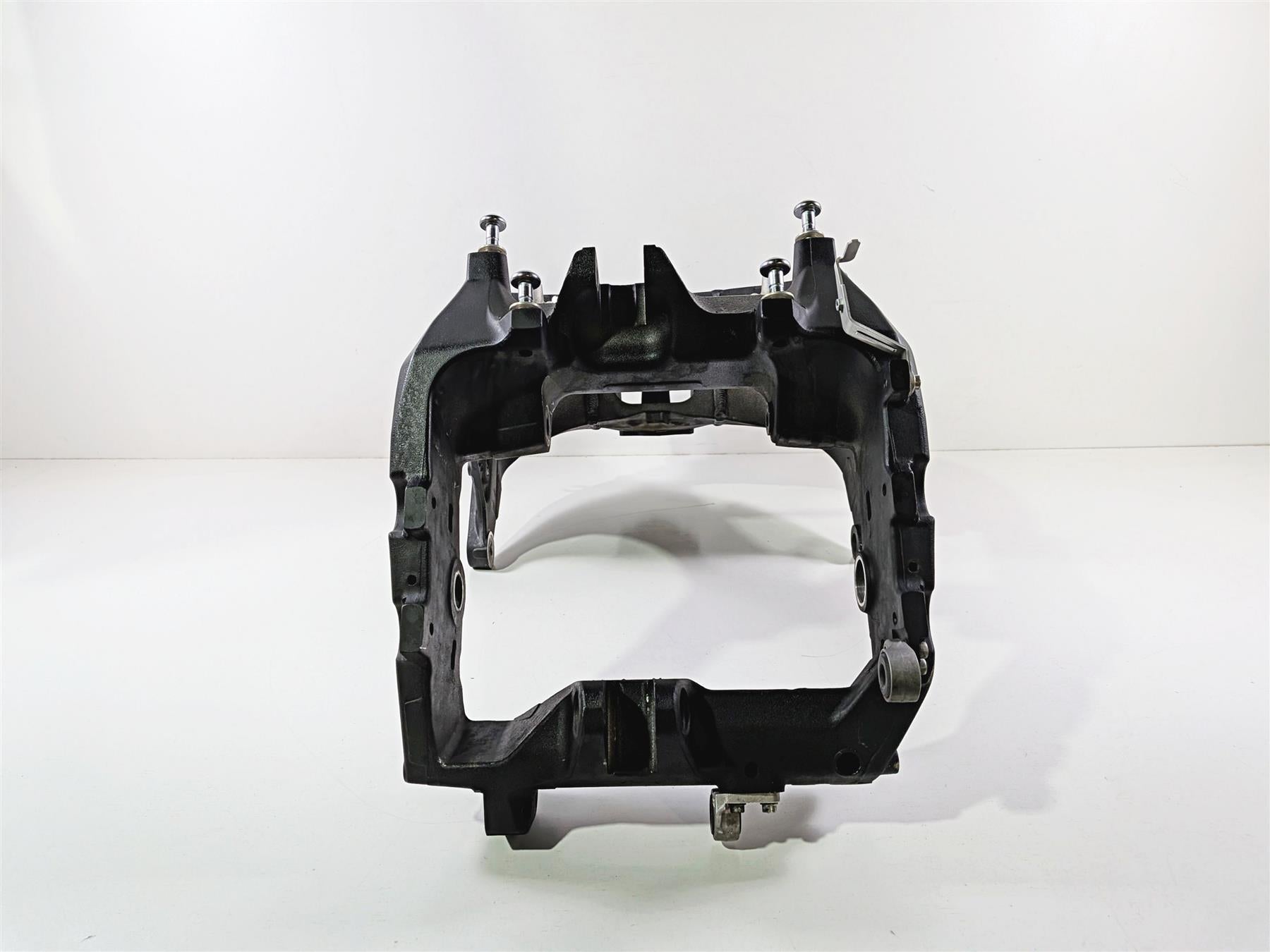 2024 Yamaha YZF R1 RN65 Main Frame Chassis - Damage - With Salvage Texas Title 2CR-21110-00-00 {{ shop.shopifyCountryName }} - Mototech271