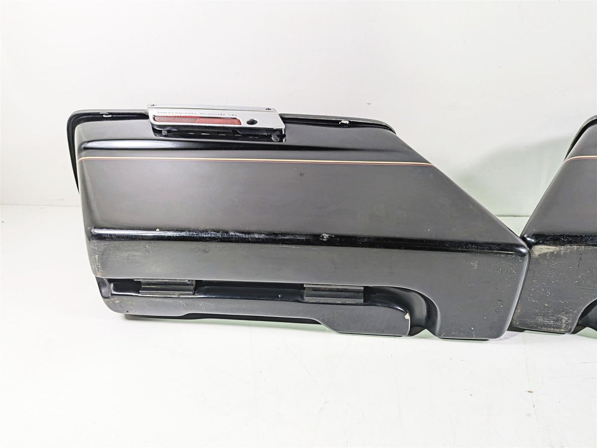 1996 Harley Touring FLHTCUI Electra Glide Saddlebag Saddle Bag Set 90753-93 {{ shop.shopifyCountryName }} - Mototech271