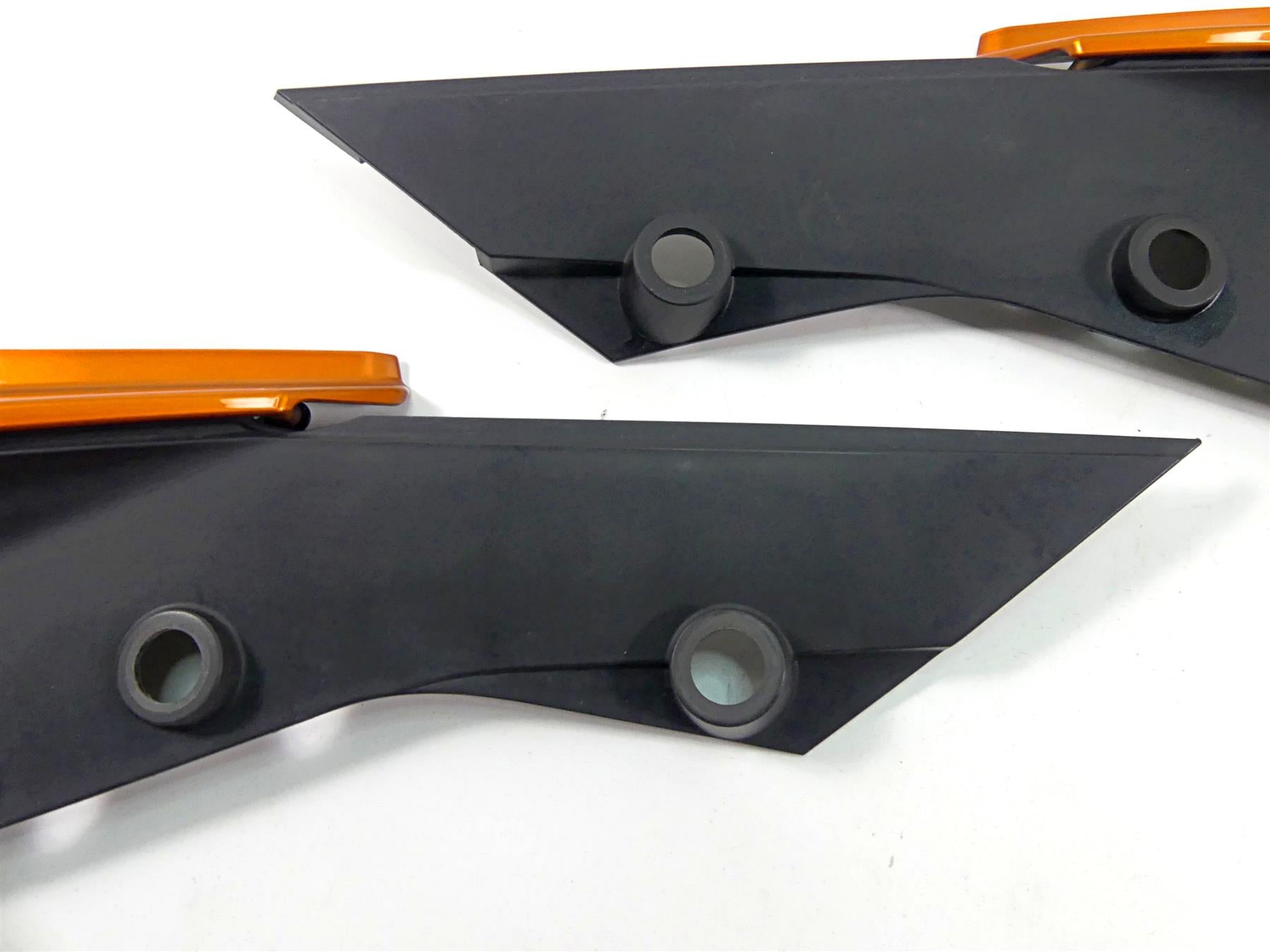 2015 KTM 1190 Adventure Tail Side Cover Fairing Set 60308041000 60308042000 {{ shop.shopifyCountryName }} - Mototech271