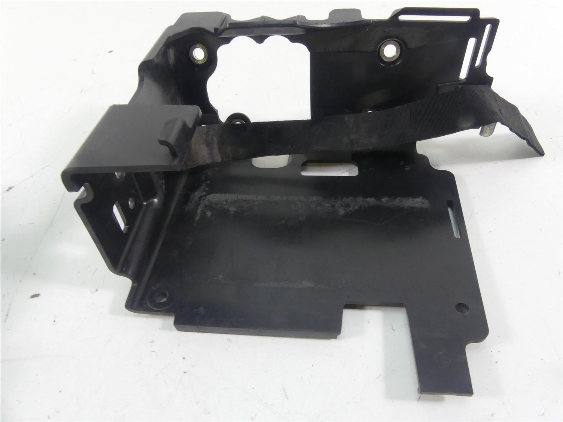2019 Harley Softail FXBB Street Bob Electrical Carrier Plastic Set 69201523 {{ shop.shopifyCountryName }} - Mototech271
