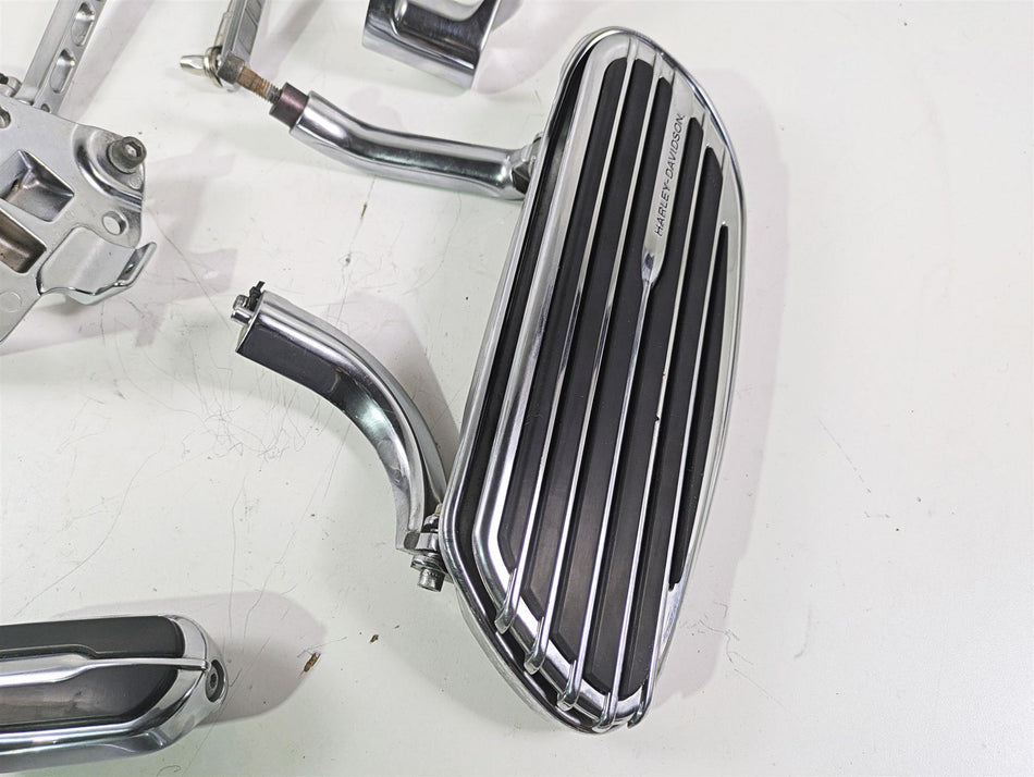 2010 Harley Touring FLHXSE CVO Street Glide Floorboard Footpeg Set Read 51498-09 {{ shop.shopifyCountryName }} - Mototech271