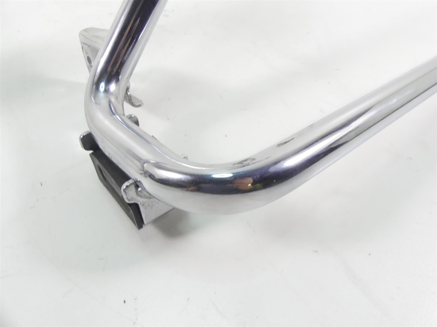 2010 Harley Touring FLHX Street Glide Saddlebag Chrome Rack Mount Set 49207-09 {{ shop.shopifyCountryName }} - Mototech271