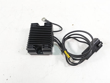 2000 Harley FXSTS Softail Springer Rectifier Voltage Regulator 74512-00 {{ shop.shopifyCountryName }} - Mototech271