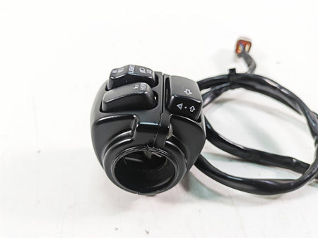 2000 Harley FXSTS Softail Springer Left Hand Control Switch 71682-06A 71685-06A {{ shop.shopifyCountryName }} - Mototech271