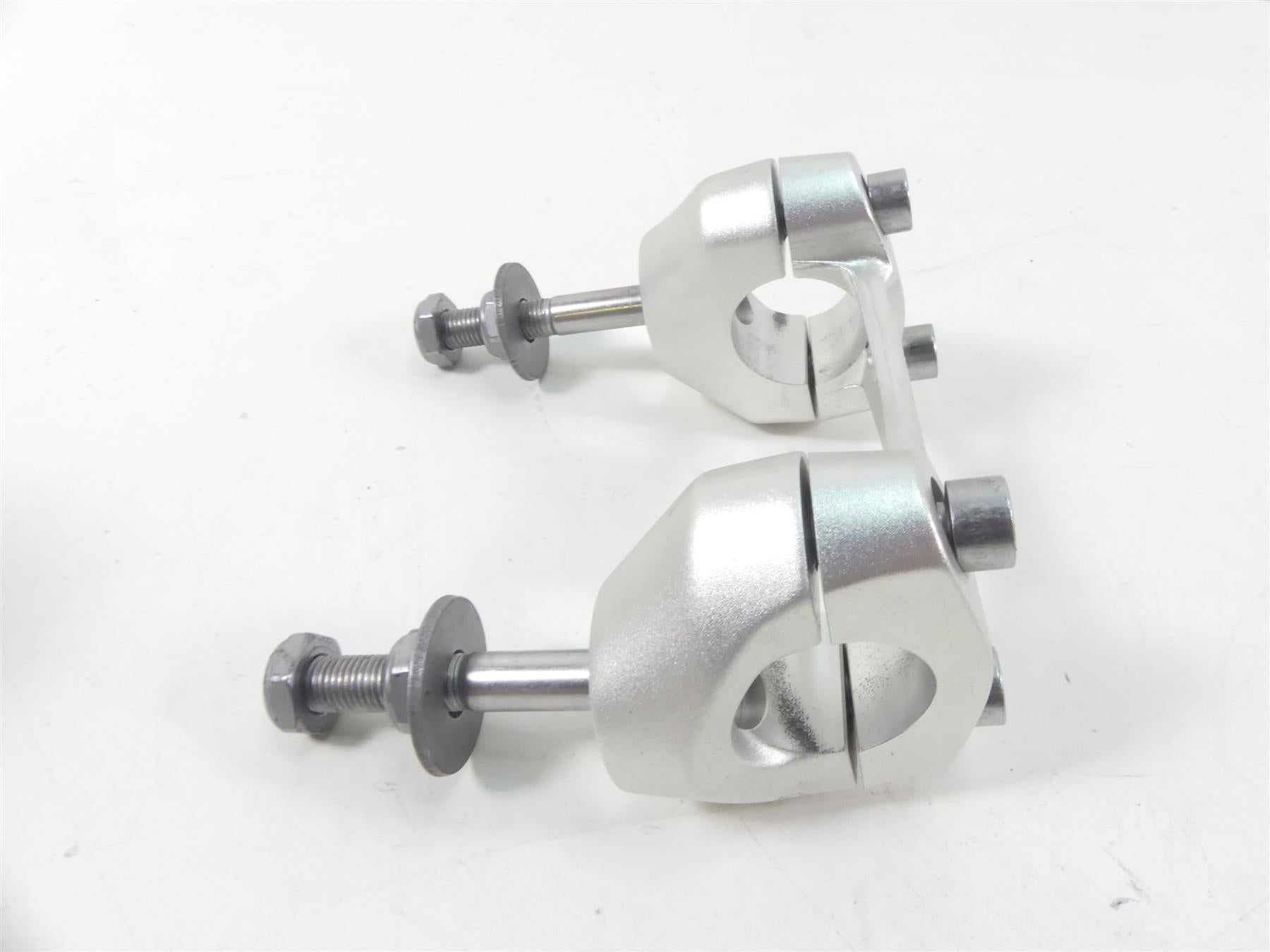 2018 Triumph Street Triple 765RS Handlebar Mounts Risers Holder Set T2046839 {{ shop.shopifyCountryName }} - Mototech271
