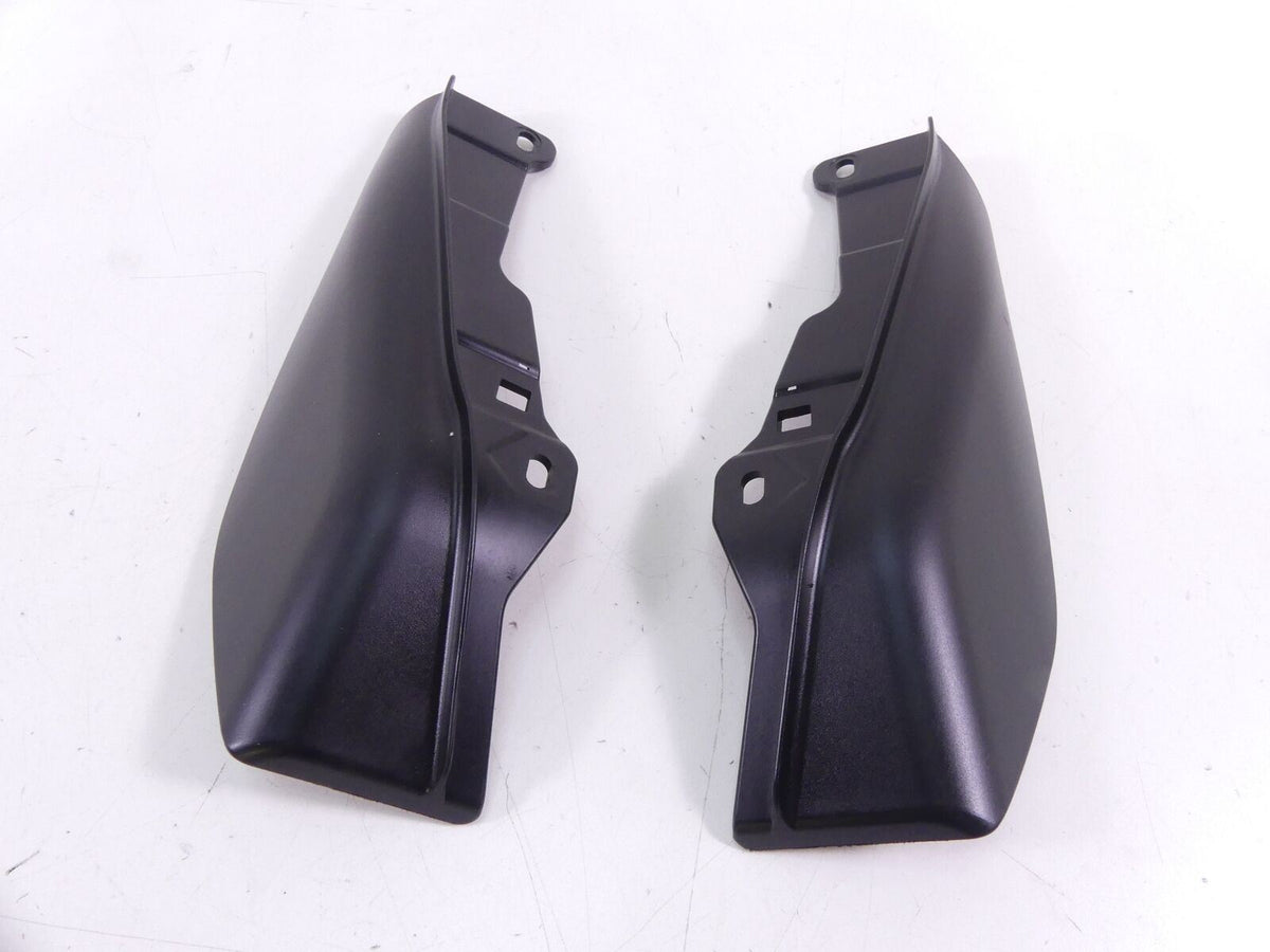 2010 Harley Touring FLHX Street Glide Side Cover Wind Deflector Set 58169-09 {{ shop.shopifyCountryName }} - Mototech271