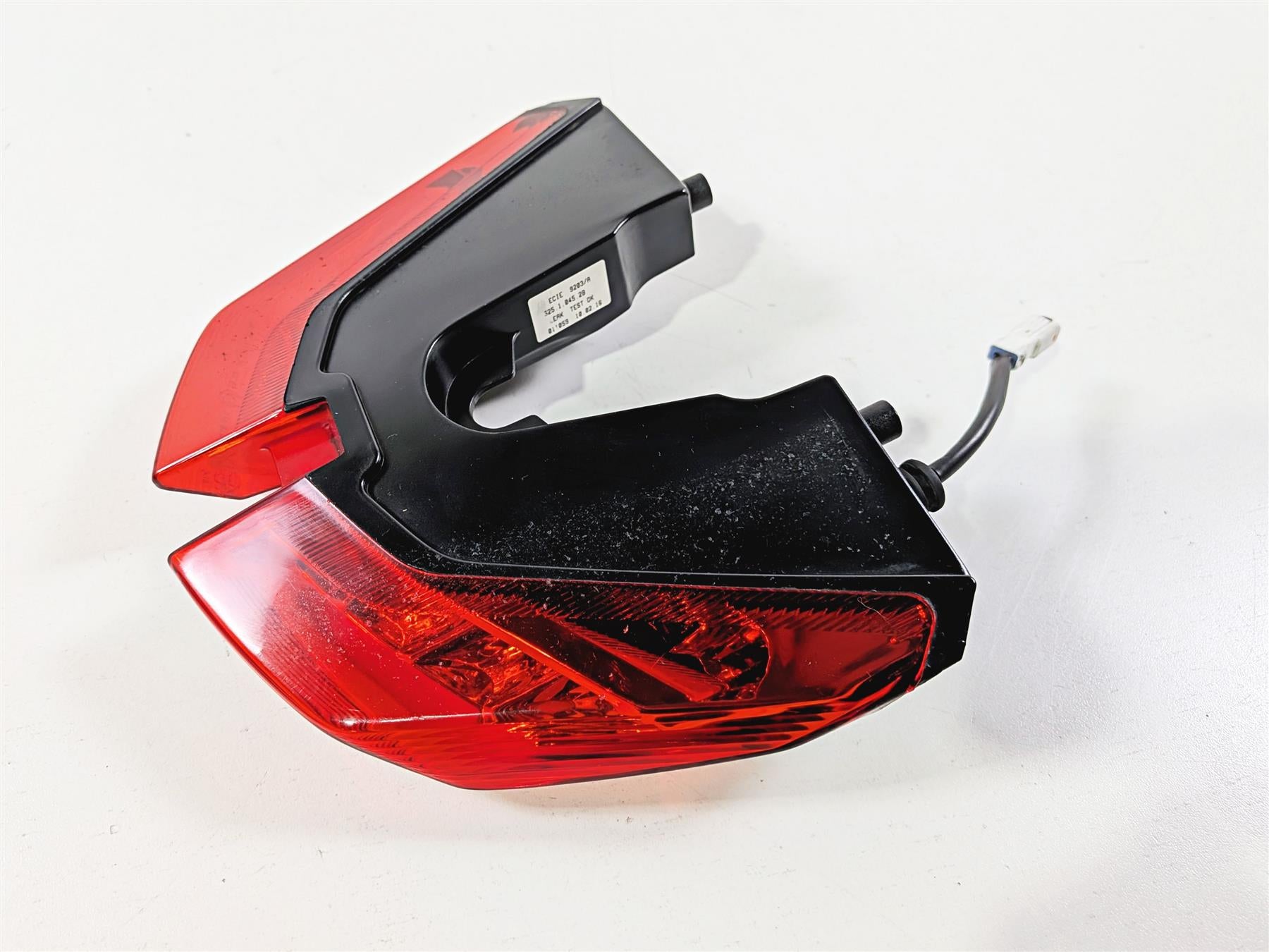 2016 Ducati Hypermotard 939 SP Taillight Tail Light Lamp & Wiring 52510452B-Mototech271