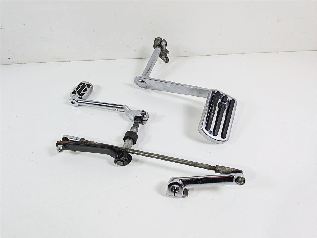 1993 Harley Touring FLHTCU Electra Glide Chrome Shifter & Brake Pedal 33895-82E {{ shop.shopifyCountryName }} - Mototech271
