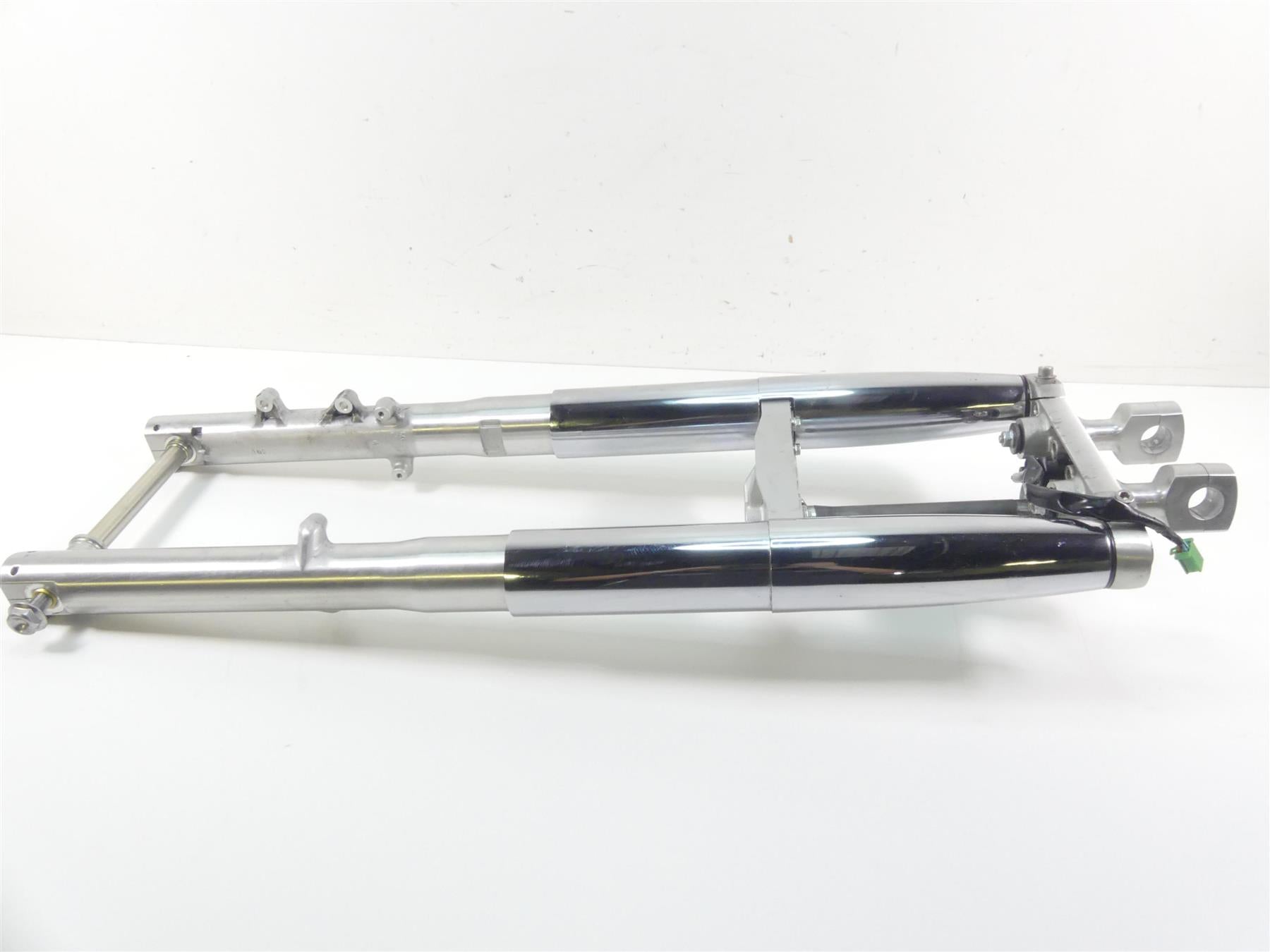 2007 Honda VT1100 C2 Shadow Straight Front Fork Triple Tree Set 51400-MCK-A01 {{ shop.shopifyCountryName }} - Mototech271