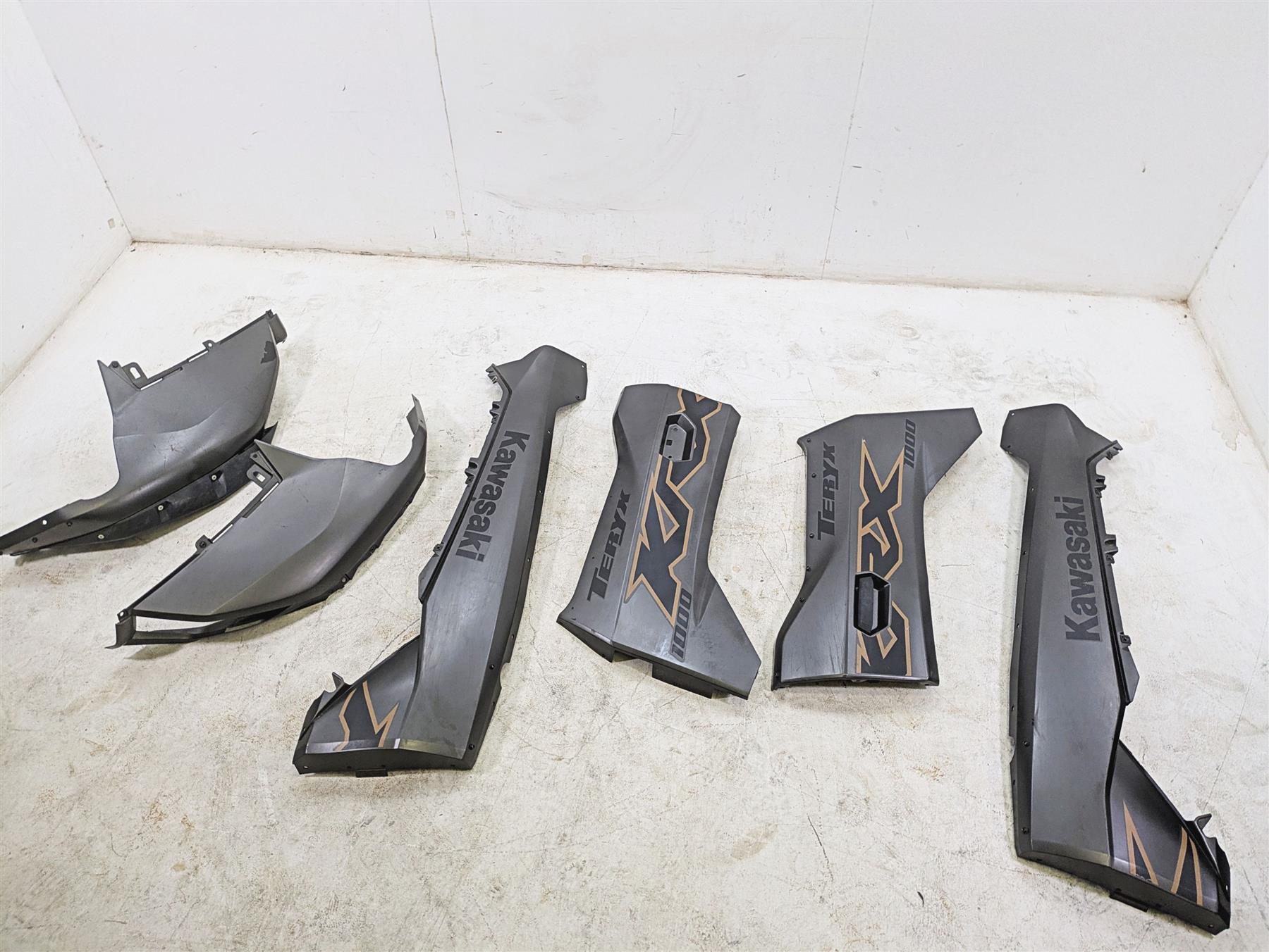 2023 Kawasaki Teryx KRX KRF 1000 C Fender Door Cover Plastic Fairings 35038-0014