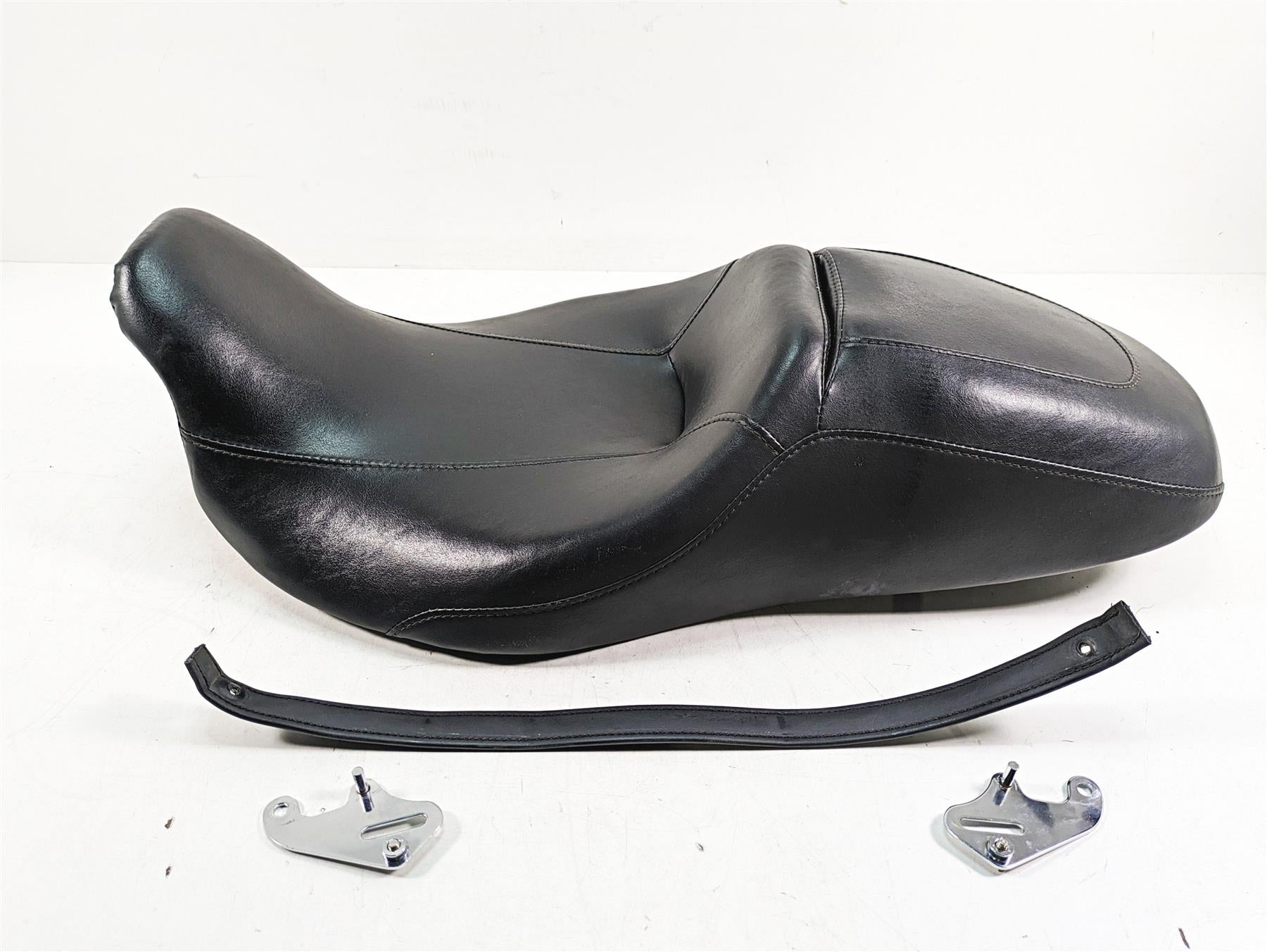 2020 Harley Touring FLHX Street Glide Duo Rider Driver Low Seat Saddle 52320-11 | Mototech271