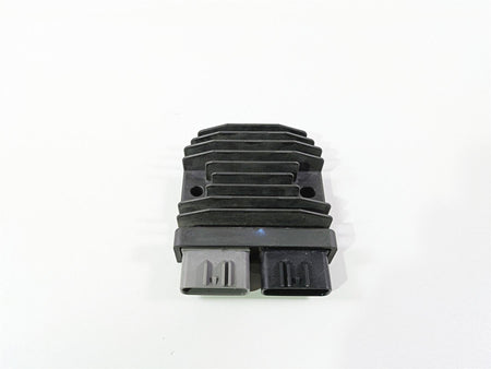 2024 Triumph Tiger 900 GT Rectifier Voltage Regulator FH027AA T1300675 {{ shop.shopifyCountryName }} - Mototech271